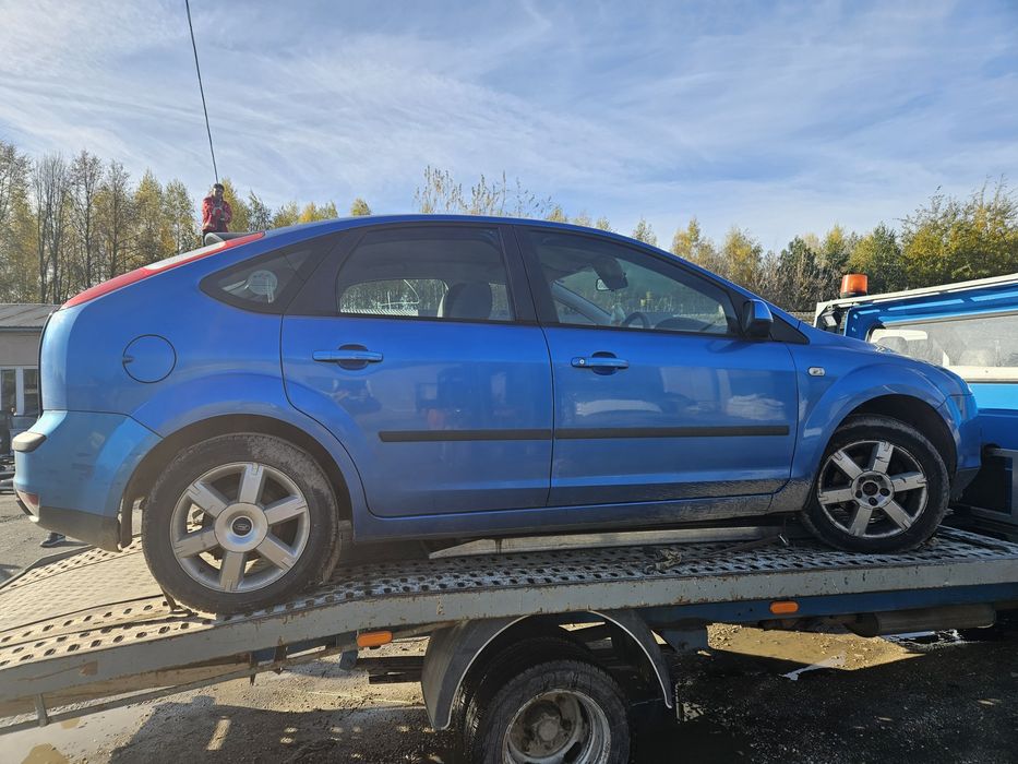 Ford Focus mk2 HB drzwi lewe prawe przód tył