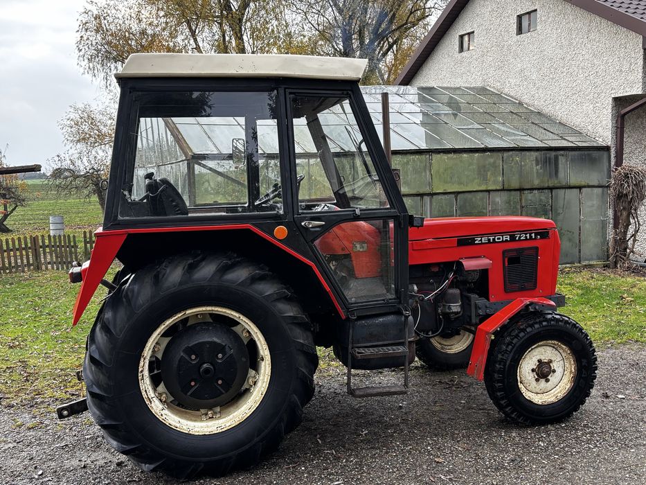 Zetor 7011