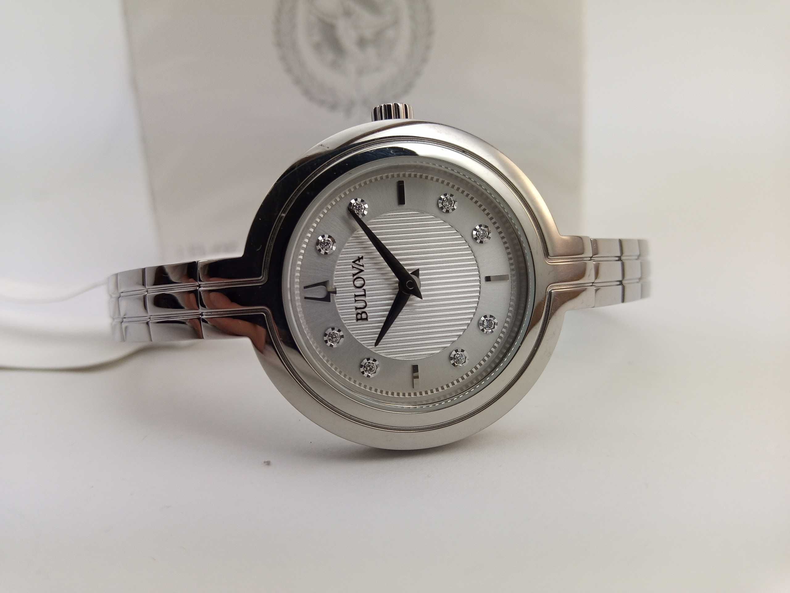 Женские часы с 8 бриллиантами Bulova Rhapsody 96P214 + духи в подарок