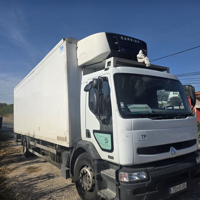 Camião Renault Premium 19T