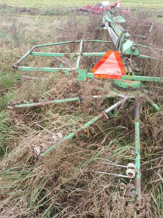 Zgrabiarka karuzelowa stoll,dwugwiazdowa