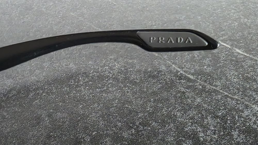 Oculos de sol PRADA