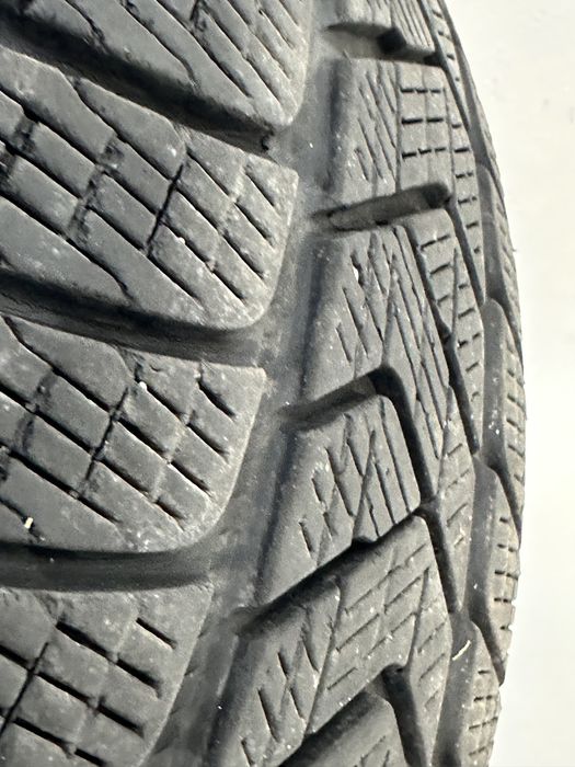 VW Tiguan II koła felgi 18’’ 5x112 ET43 opony Pirelli 235/55/18 zima