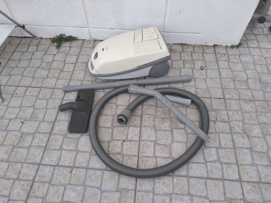 Aspirador Electrolux Z1810