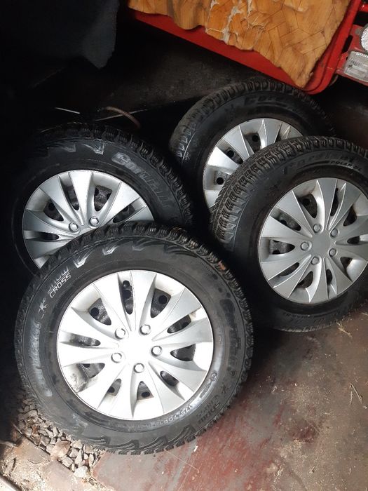 Продам диски 4 98-100 13 шини зима 175 70 13