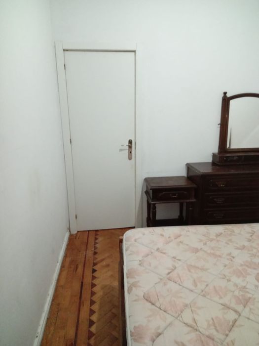 Arrenda-se Quarto em Queluz