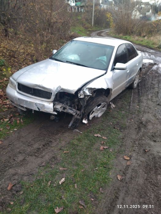 Audi A4 B5, після ДТП