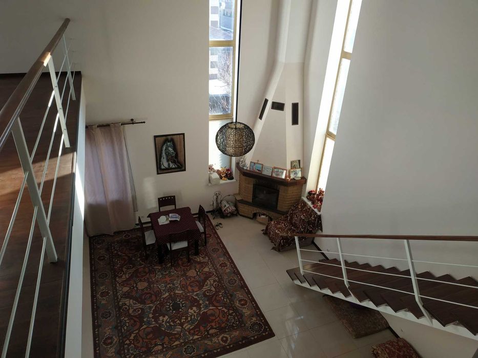 Дом в селе Осещина , Троянда-2