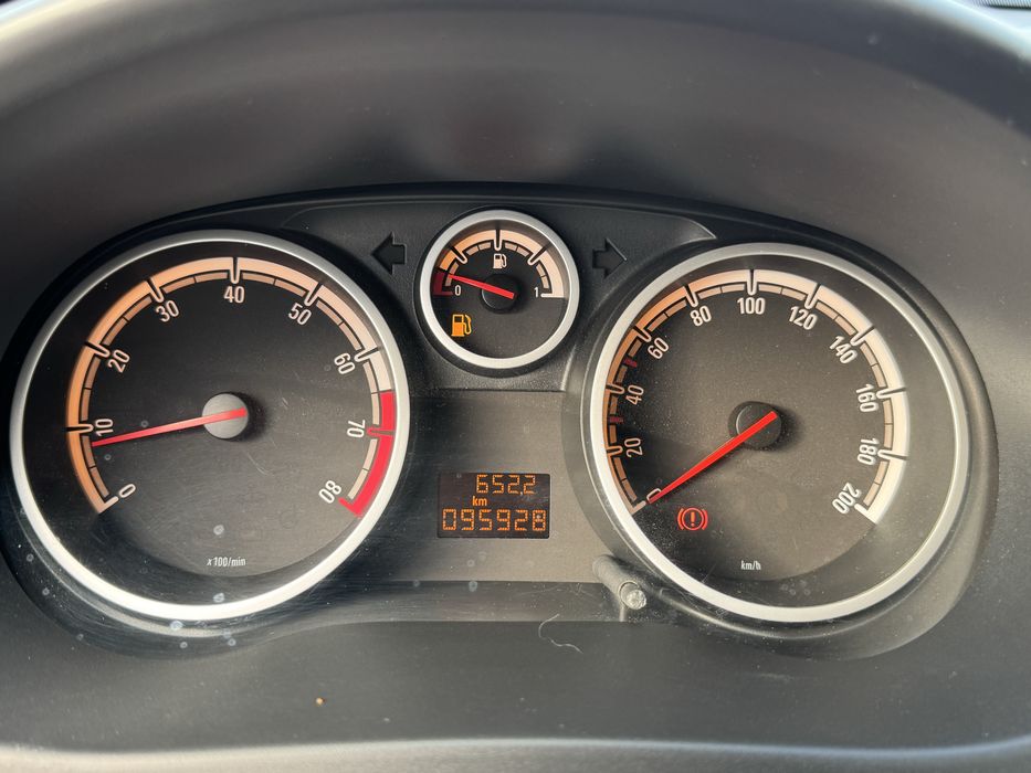 Opel Corsa 1.2 Enjoy