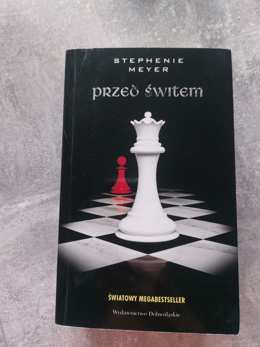 Przed świtem Saga zmierzch