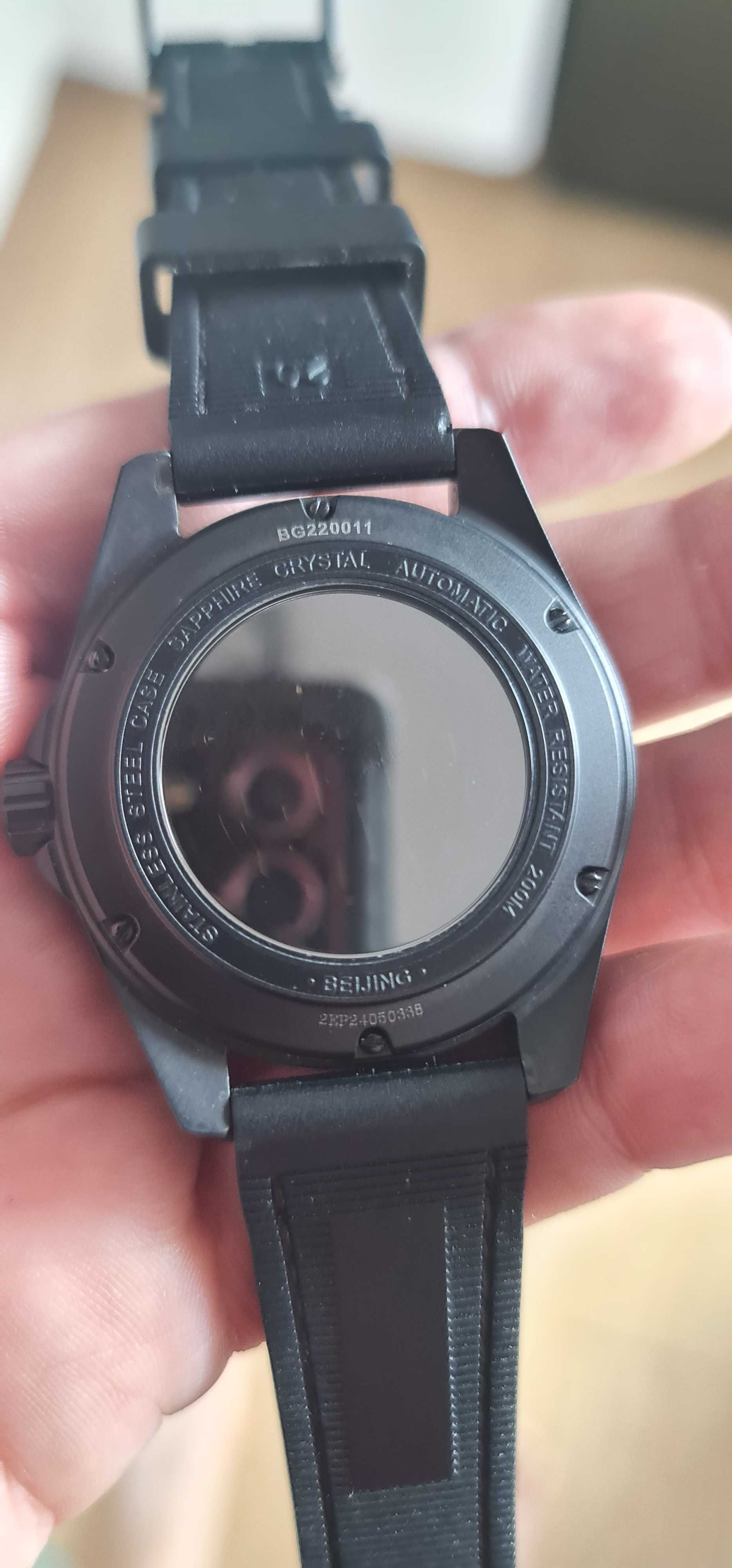 Zegarek BWT Black Diver 200m