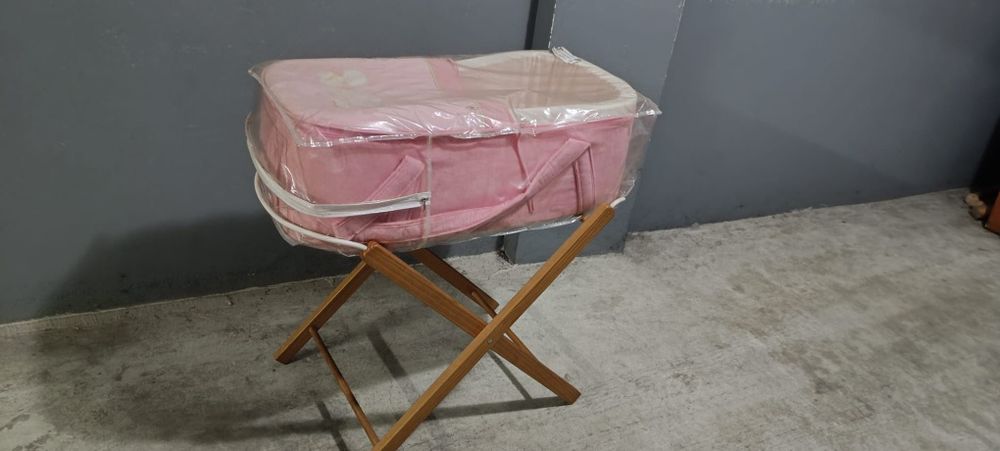 Alcofa de bebé da chico