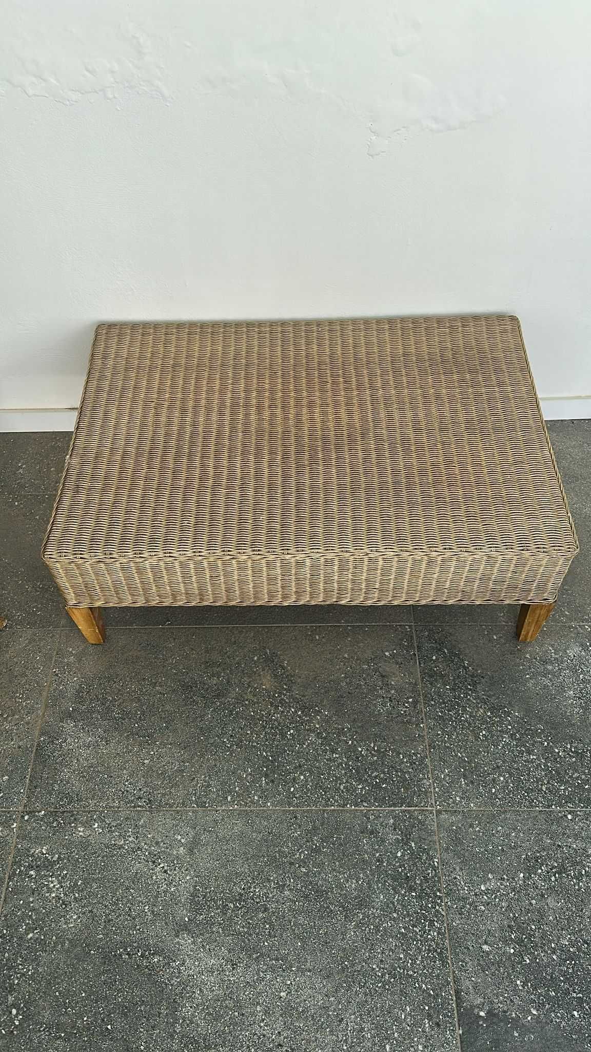 Conjunto de jardim em verga