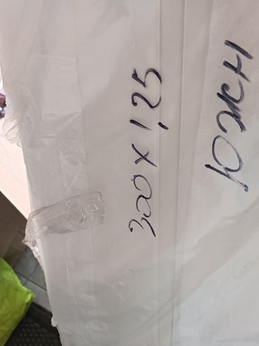 Підвіконня глянцеві кольорові