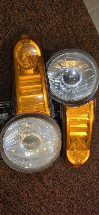 Фари FJ Cruiser оригінал з поворотніками