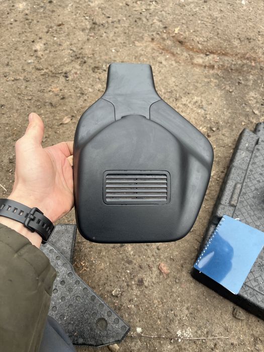 Ford Edge 2019- kt4b17d568  корпус на камеру зеркало лобового скла