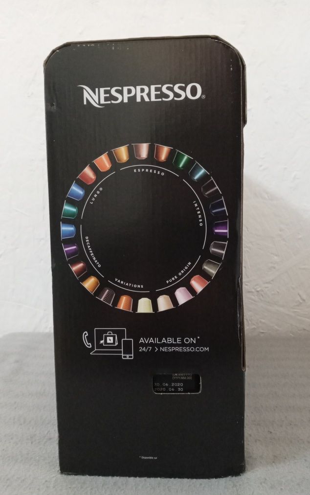 Капсульна кавоварка KRUPS Nespresso Essenza Mini