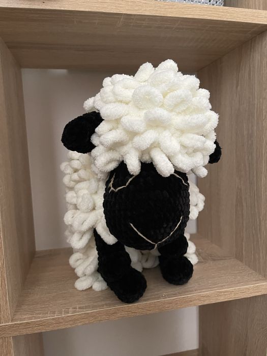 Вязаний баранчик