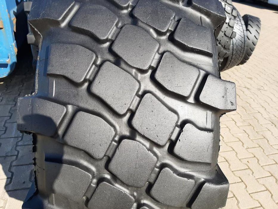 2x Opona używana rolnicza 475/80R20 MICHELIN XML 1400zł(szt.) W4621
