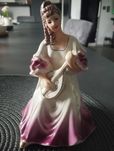 Porcelanowa figurka Jezel ,,Dama z mandoliną,,