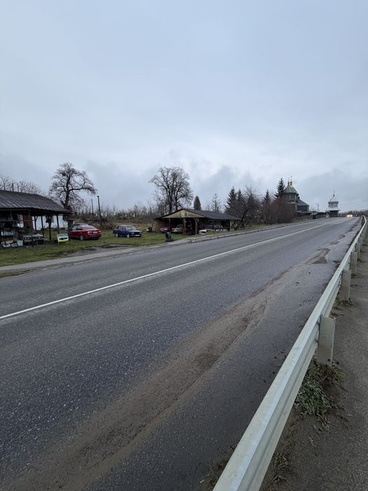 Продаж, будинку, землі.