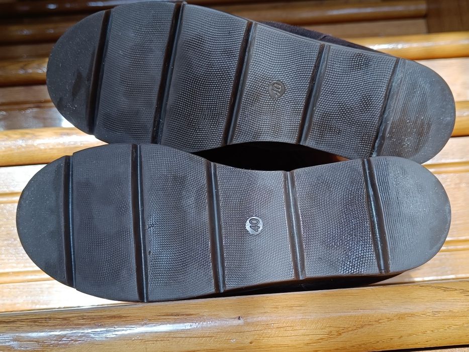 Чоботи коричневі замшеві, 40 розмір