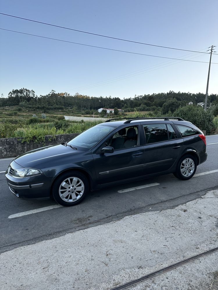 Renault Laguna 1.6i 16V - IMACULADA