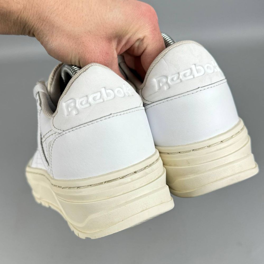 Кеды кроссовки Reebok Club C кеди кросівки шкіряні взуття обувь