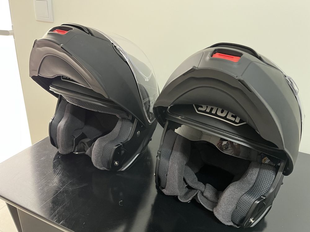 2 CAPACETES SHOEI NEOTEC II ANTHRACITE