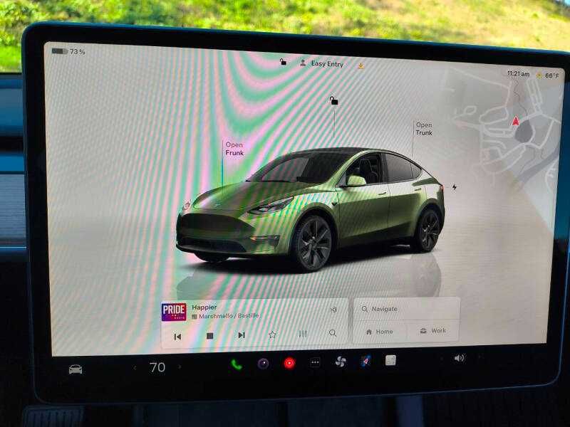 2024 Tesla Model Y LR