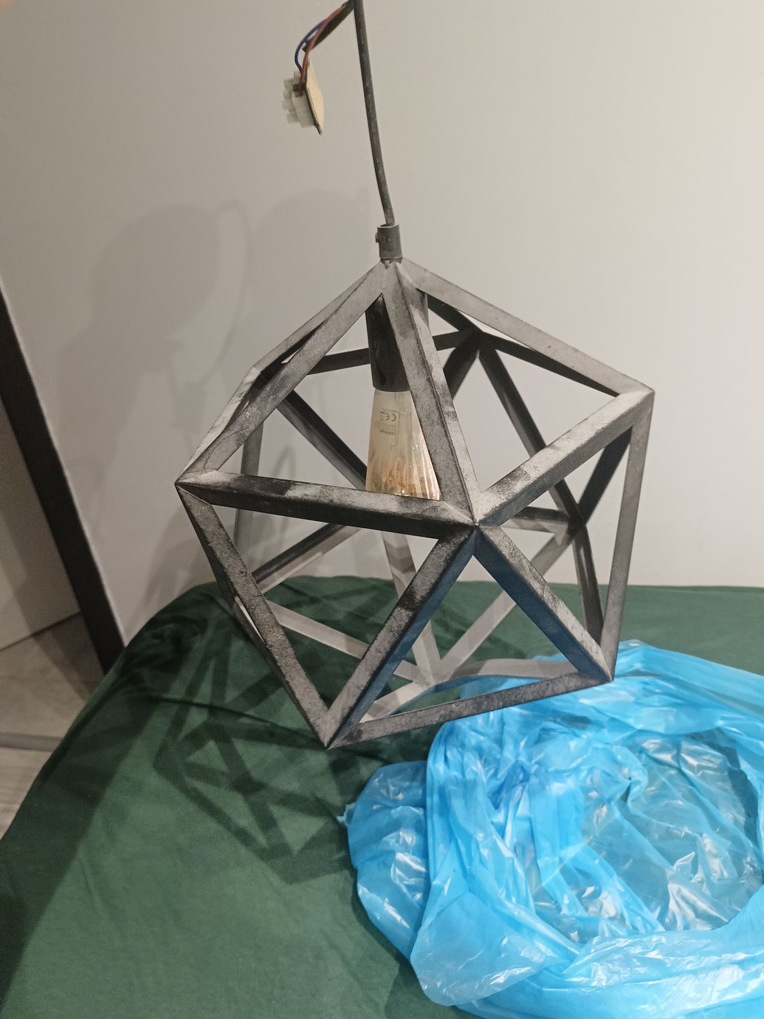 Lampa wisząca czarna