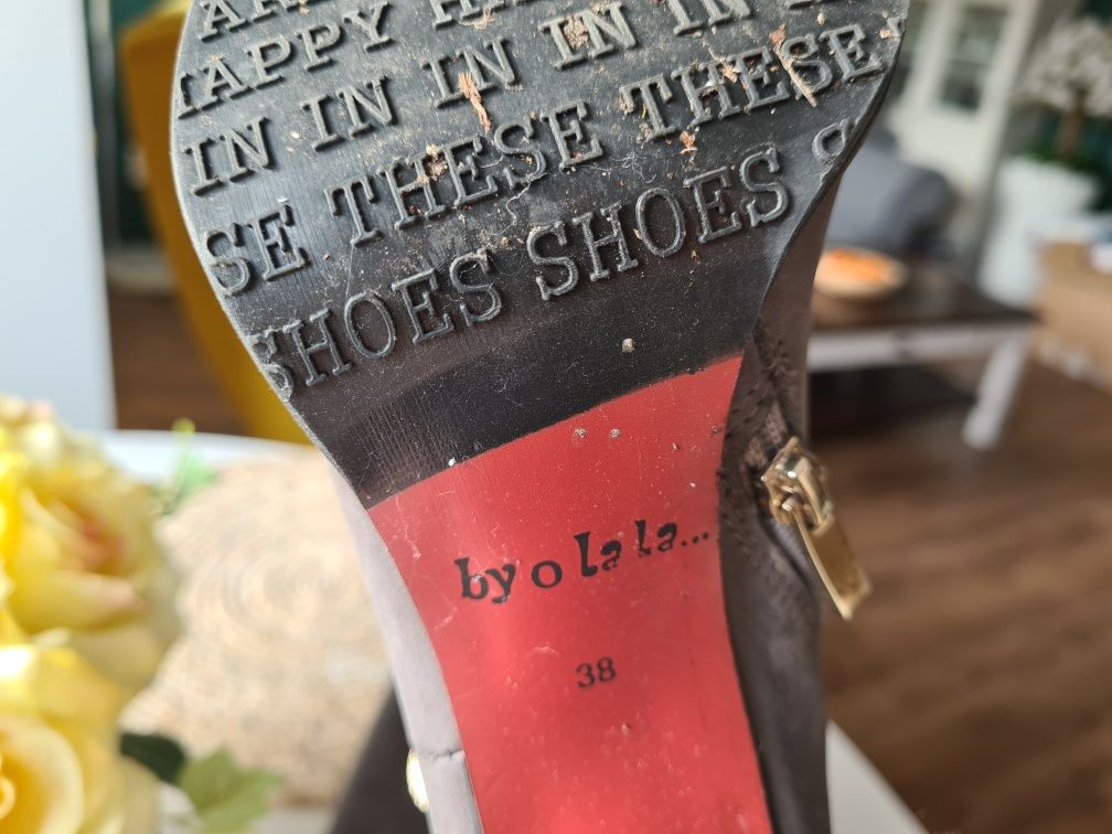 Kozaki buty by ola la kozaki ze skóry  jak patrizia pepe carinii guess
