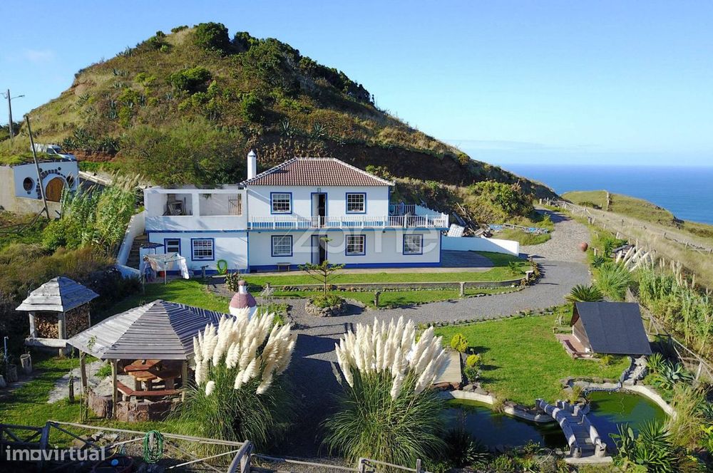 Exclusiva Moradia Costeira nas Lagoinhas, Santa Bárbara – Santa Mar...