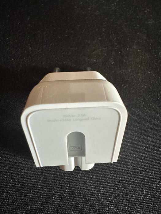Apple 96W USB-C Power Adapter New