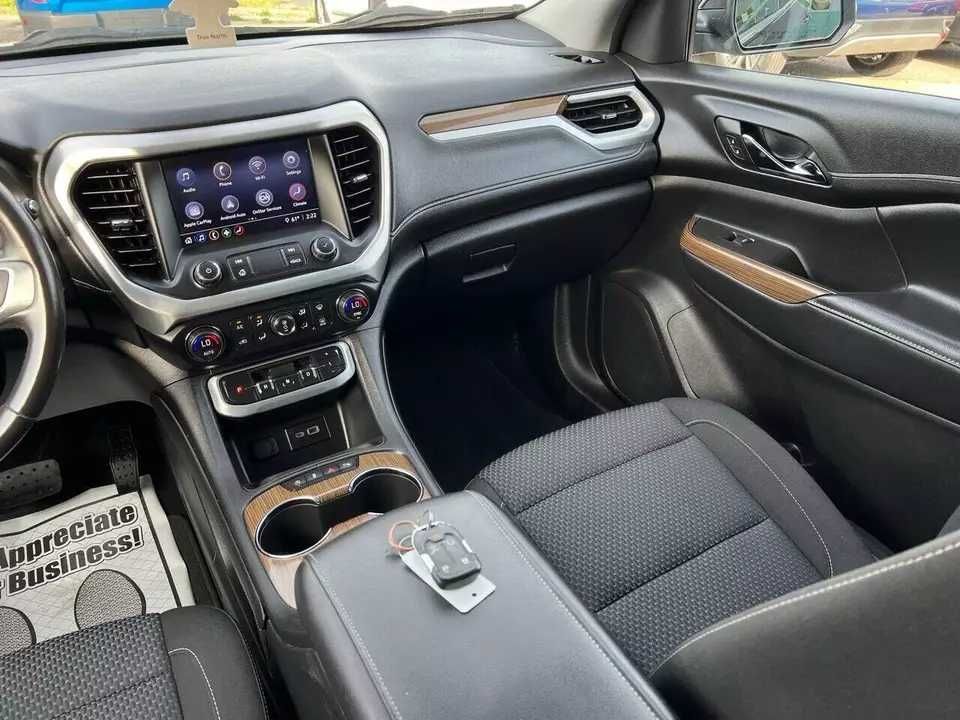 2020 GMC Acadia SLE