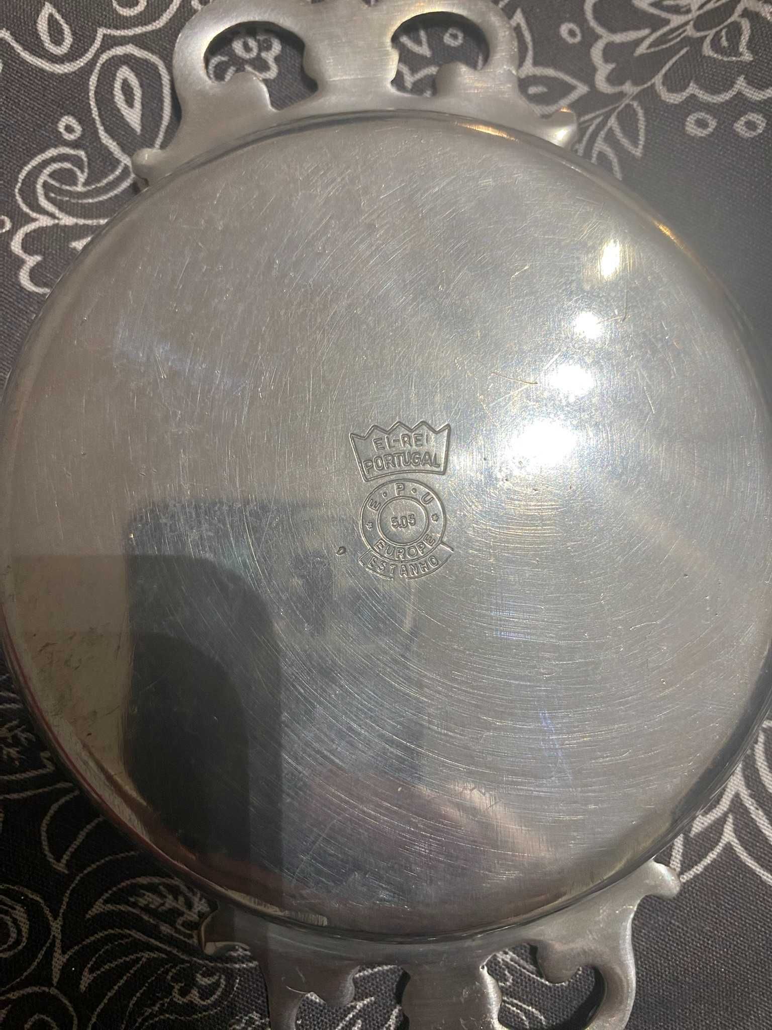Taça com 2 pegas trabalhadas El-REI Portugal Puro Estanho