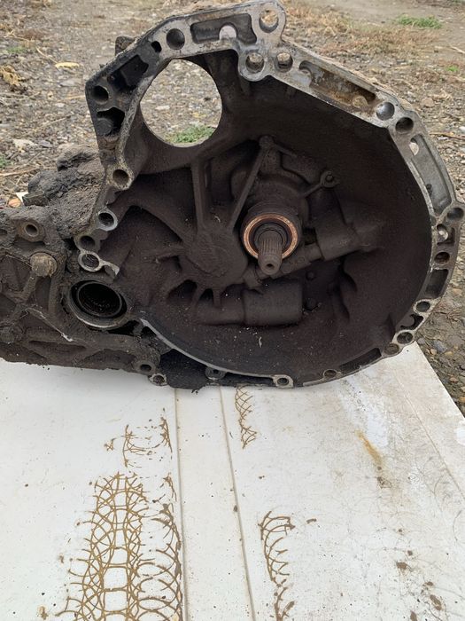 Запчасти до ленд-ровера