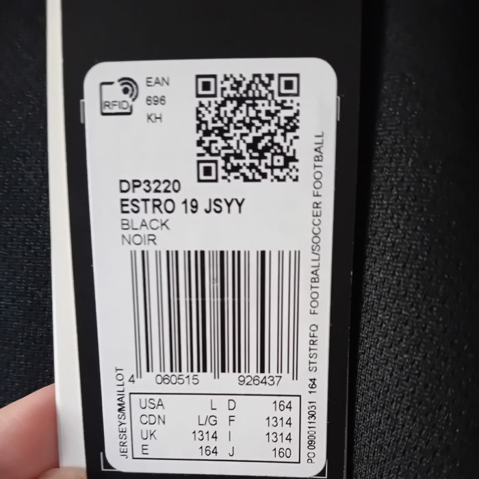 Koszulka adidas chłopięca nowa