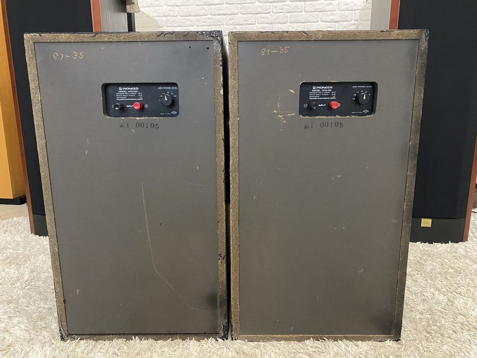 Акустика колонки Pioneer HPM 50