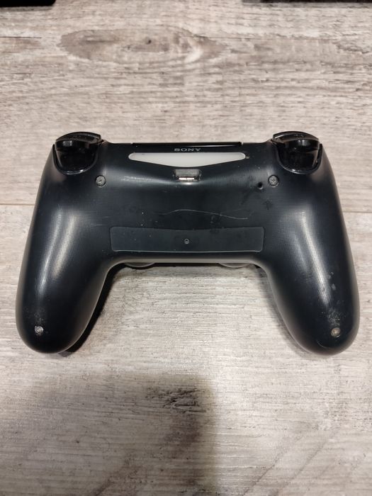 Pad bezprzewodowy ps4