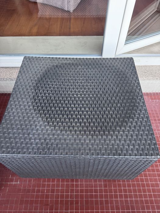 Vendo conjunto sofa de exterior