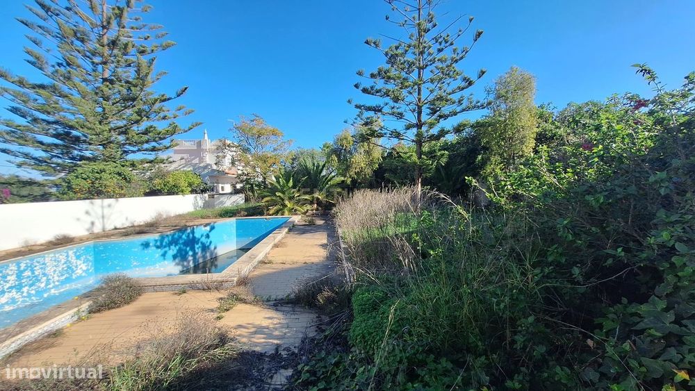 Terreno com projecto aprovado em Albufeira na zona do Pateo com 791m2