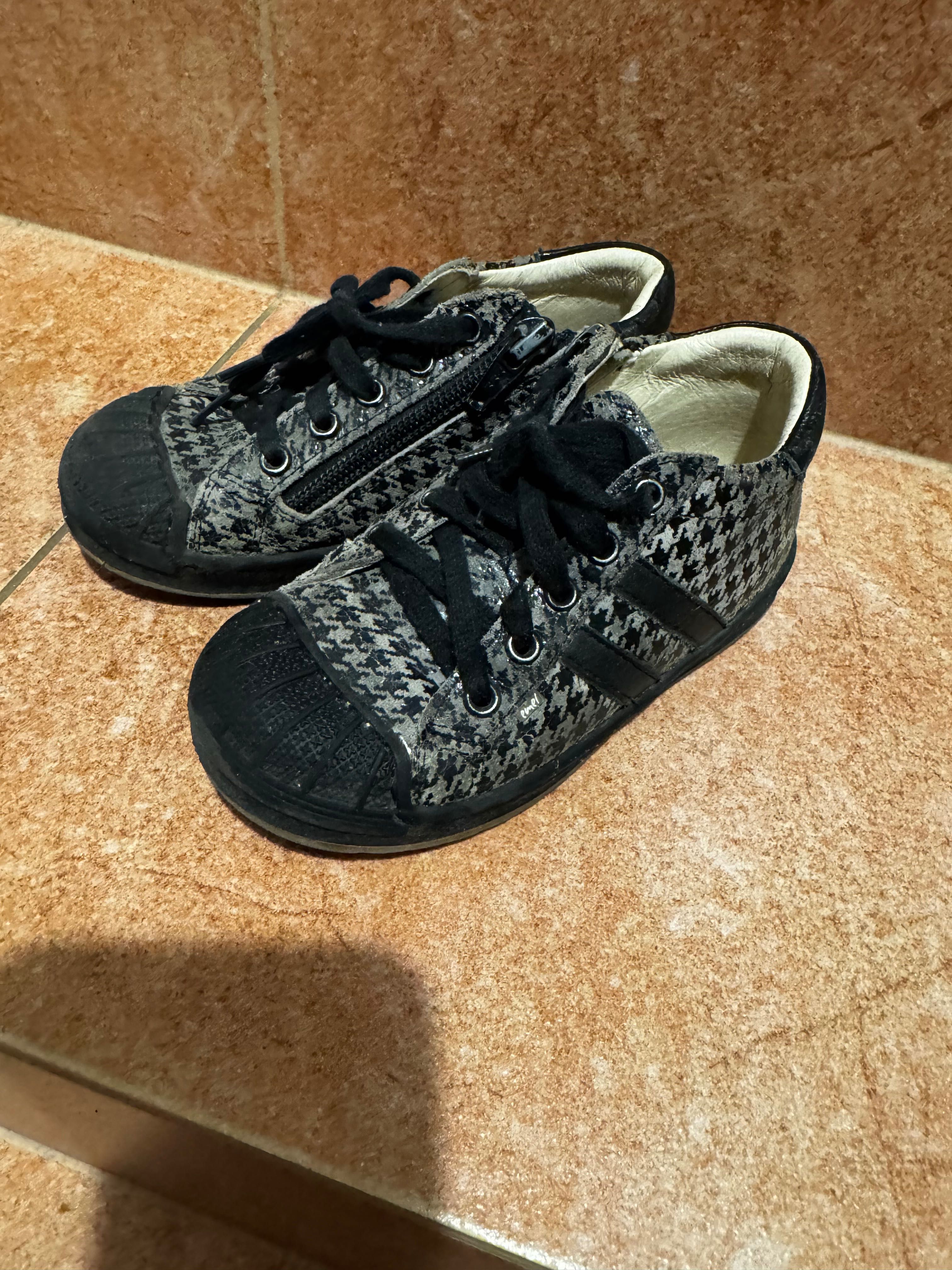 Buty dziecięce  Emel r. 25