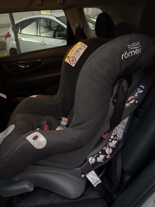 Автокрісло Britax Romer first class plus