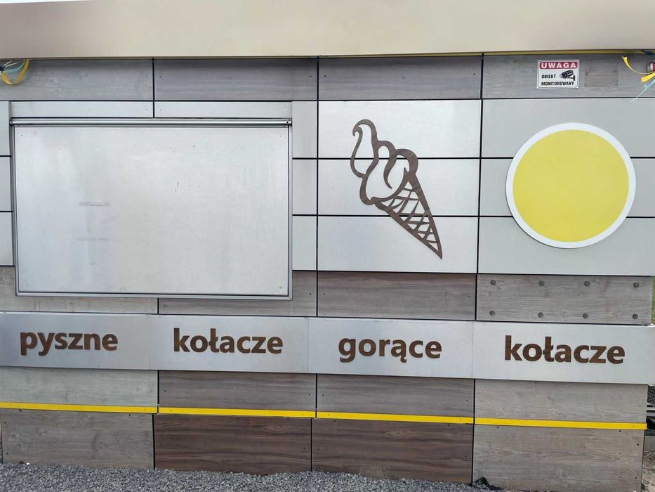 Duża przyczepa gastronomiczna lodowo - kołaczowa. 34 500.