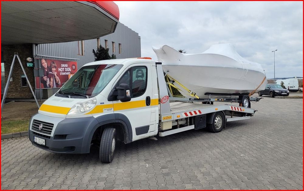 Usługi Autolaweta / Laweta / Pomoc Drogowa / Transport