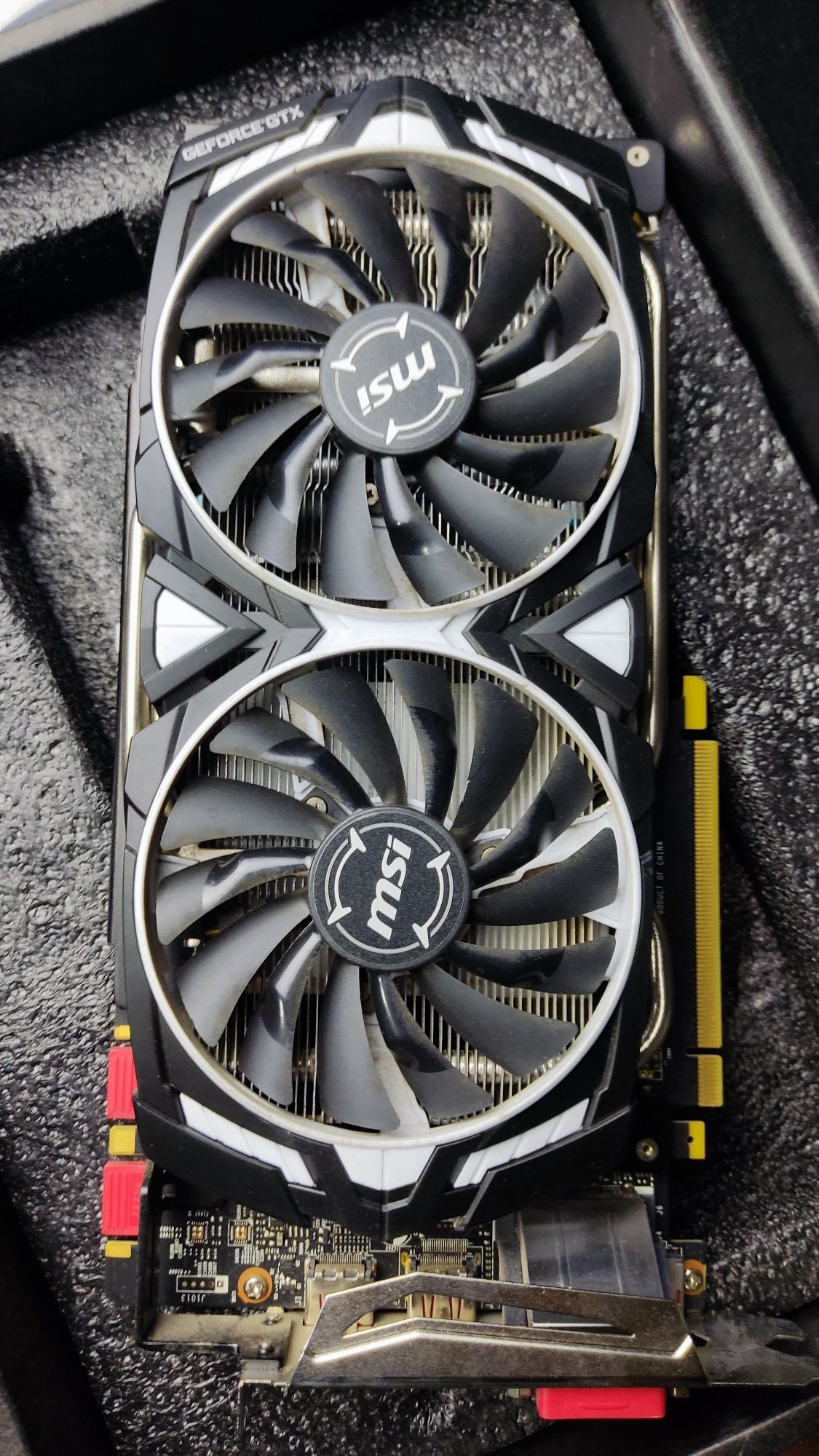 Під Ремонт MSI amror 1080ti