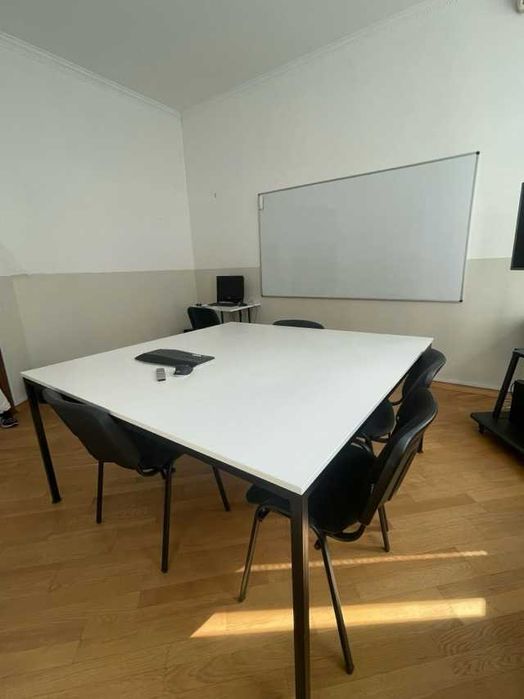 Стіл офісний, аудиторний 160*160