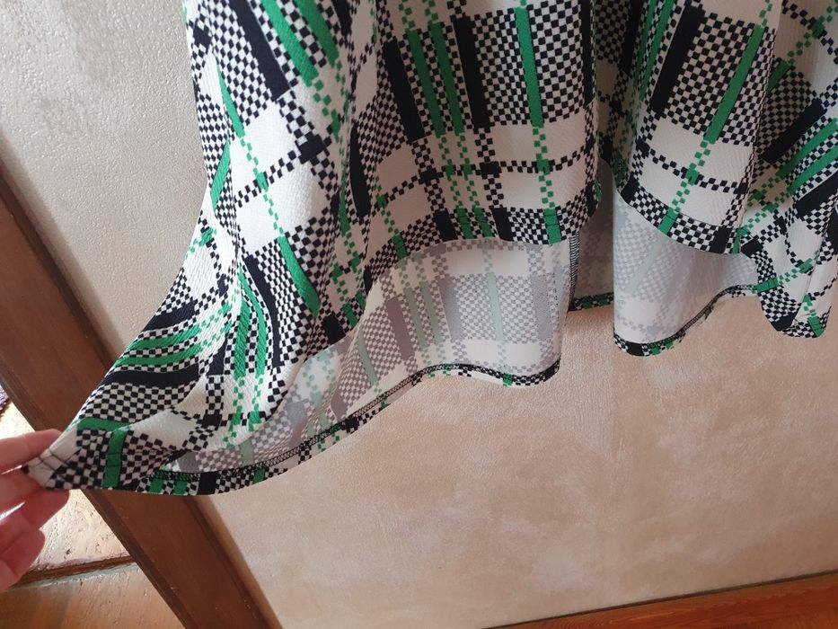 Asymetryczna sukienka L/XL