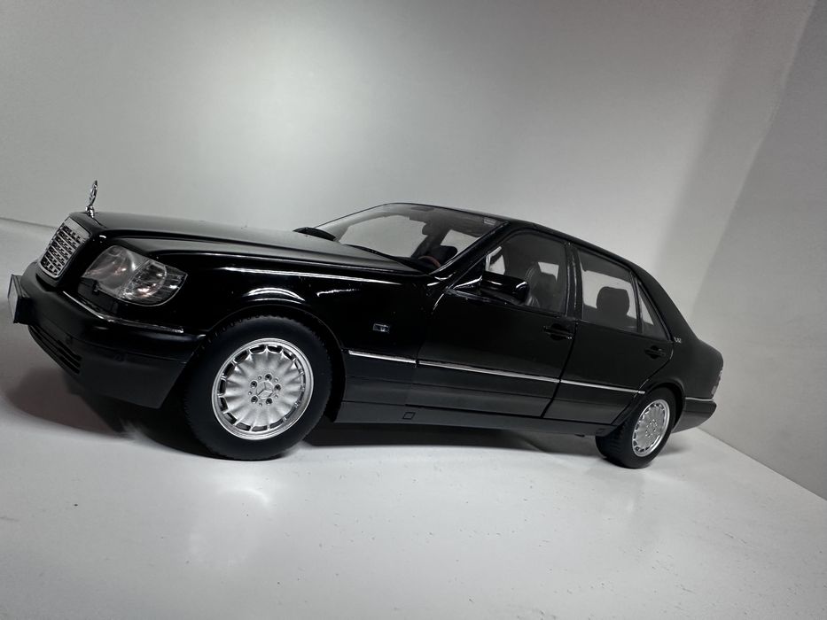 Mercedes-Benc S600  w-140 black  1/18